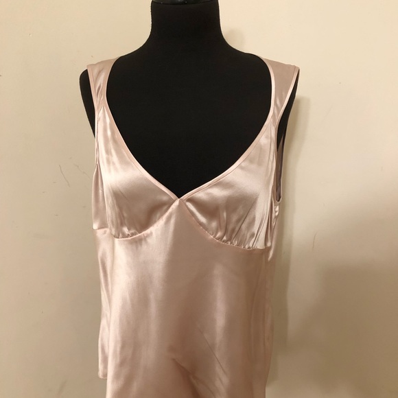 Top - Picture 2 of 8